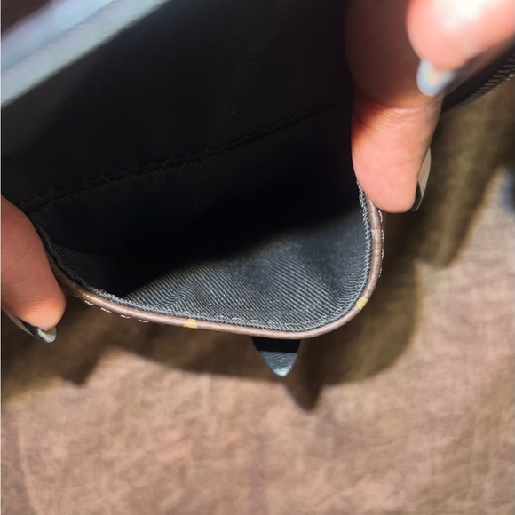 Barely used Authentic,  Louis Vuitton Men’s Christopher belt bag. - Picture 7 of 8